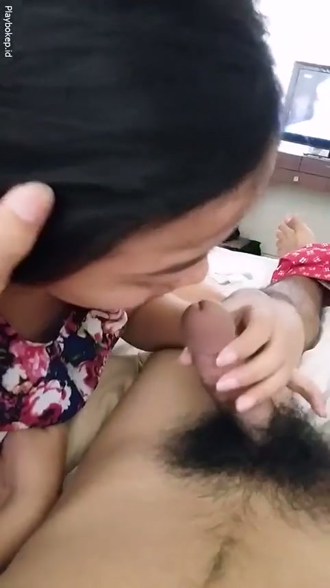 Jatah Ngecas bunda Tiri hajar memek .mp4