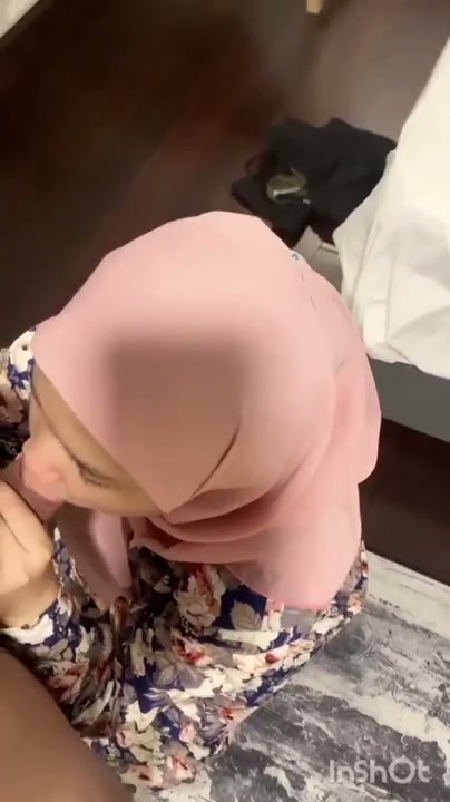 STW hijab pink masih enak